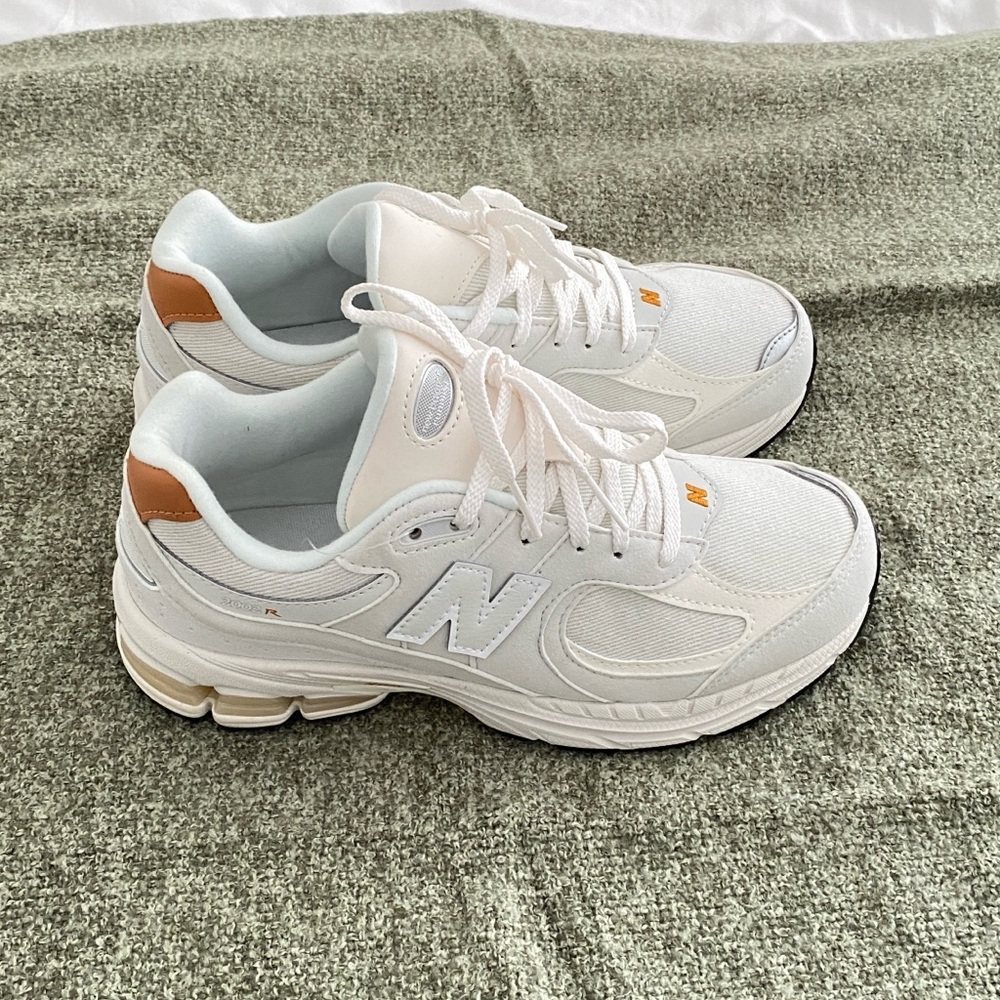 2002 New Balance